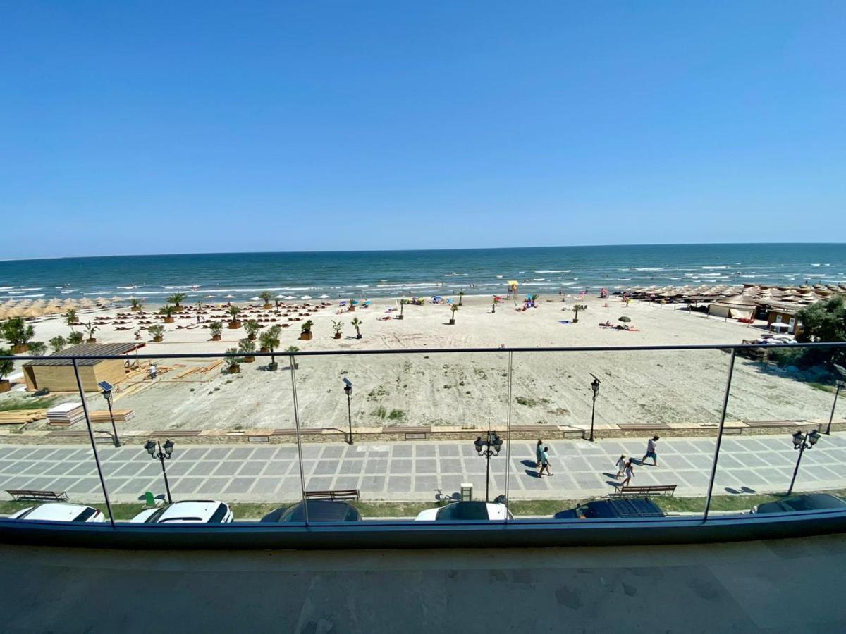 Apartament Ella Front View Navodari Exterior photo