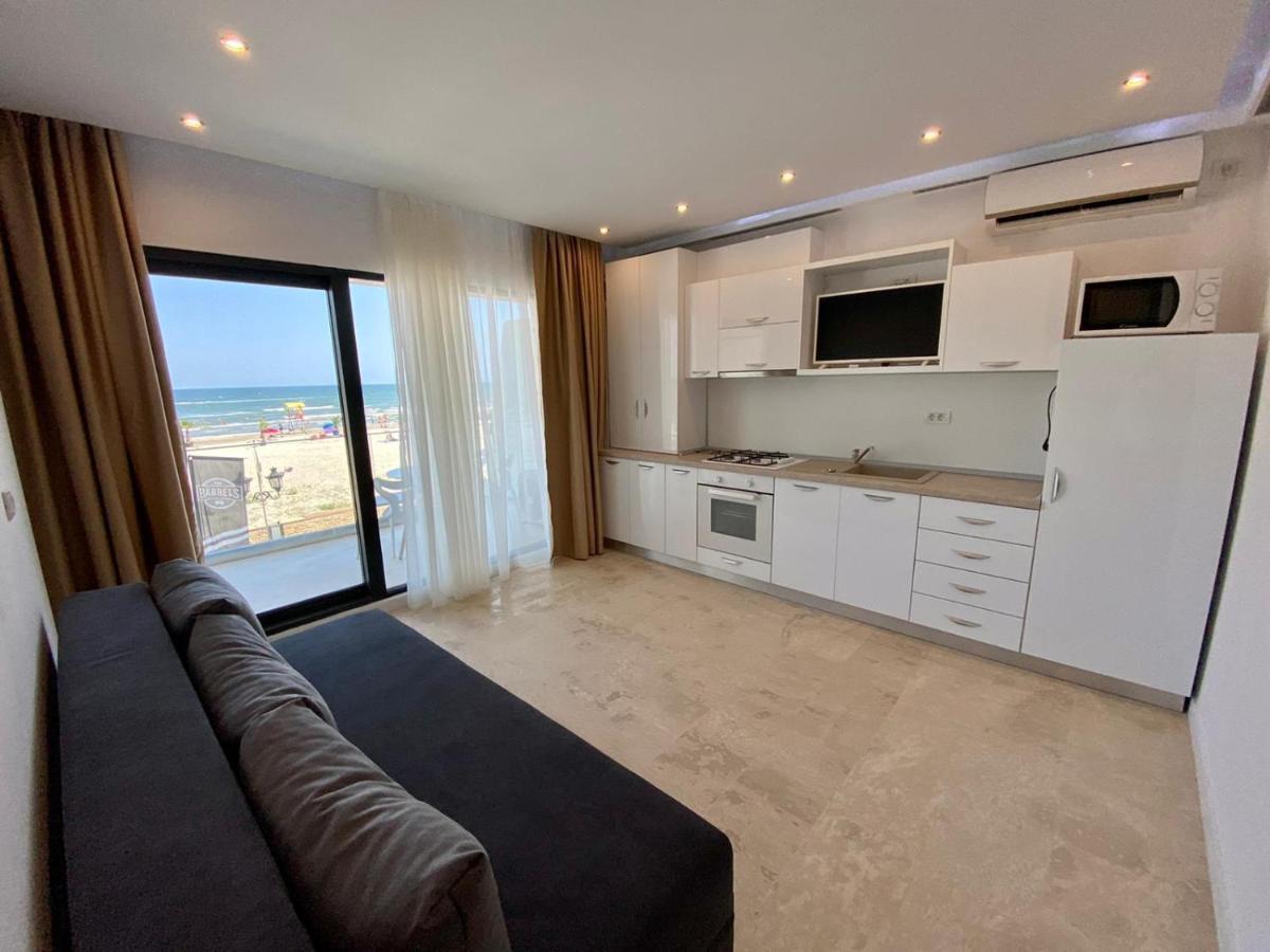 Apartament Ella Front View Navodari Exterior photo